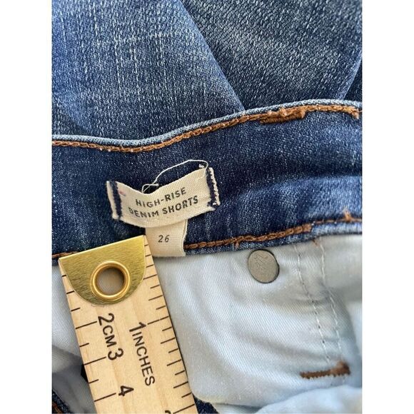 Madewell High Rise Denim ShortsSize 26 Buttons Casual Distressed Hem - Picture 12 of 16